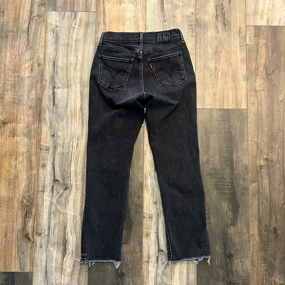 Levi’s Black Curvy Straight Jeans